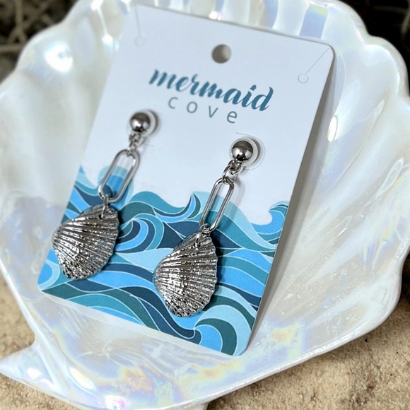 CONCHAL Drop Earrings- Silver - Picture 1 of 4